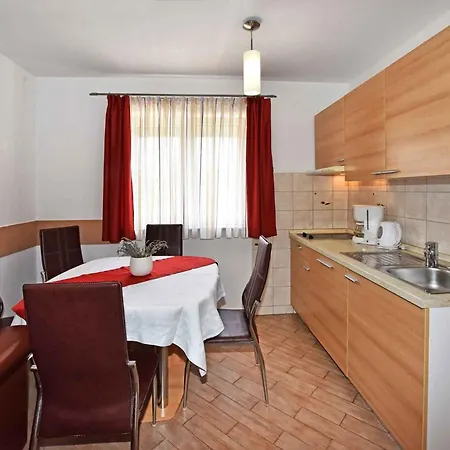 In - Istrien 49855 Porec