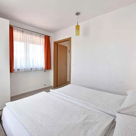 In - Istrien 49855 Apartment Porec